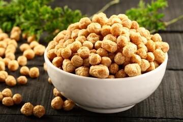 SOYA CHUNKS – NUTRITIONAL FACTS, BENEFITS, AND SIDE EFFECTS